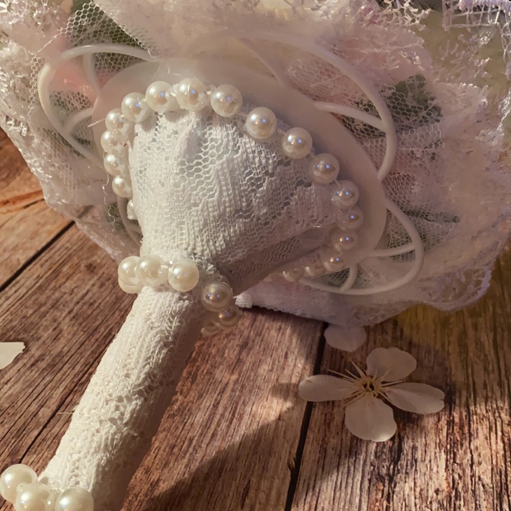 Girls fake bouquet for communion - Picture 5 of 7